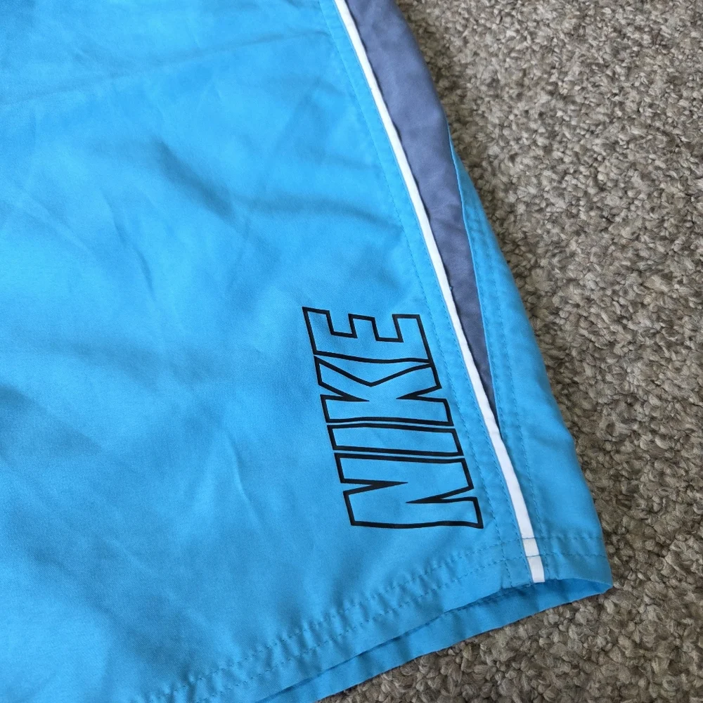NIKE Swim Trunks Turquiose Blue Lined Spellout‎ Back Swoosh Mens SZ L